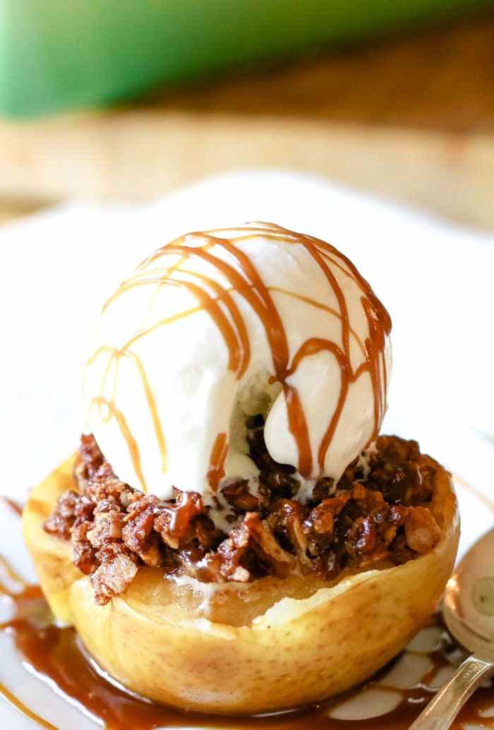 Paleo stuffed baked apples