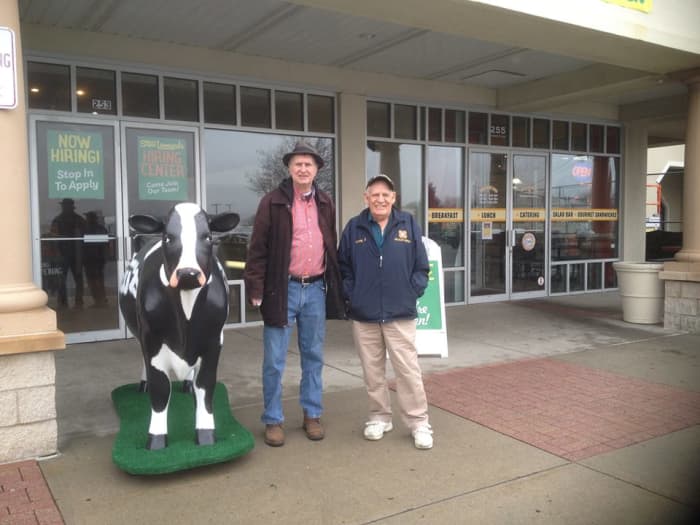 Photo of my friends Tom and Vinny taken before the opening of the newest Stew Leonard's store in Farmingdale, L.I., N.Y. We returned after the opening a few weeks late to explore the new store.