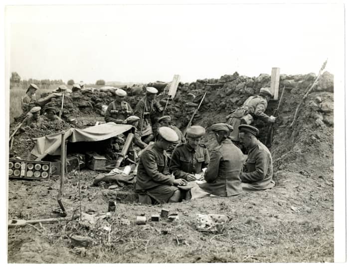 Living in the Trenches of WW1 - HubPages