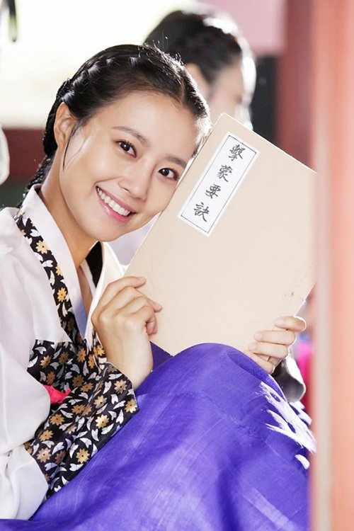 Moon Chae Won