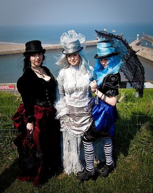 Victorian Goth and Steampunk fashion