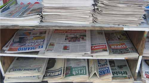 Seniors Do not Think Online News Will Kill Print. Today’s New York newsstand is packed with print—from the Times and Post to such as ethnic-media fare as El Dario, the Polish Nowy Dziennik, Jewish Press and all three Irish papers.