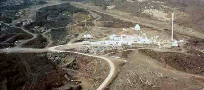 Aerial view of Mauna Loa Observatory. The high-altitude, isolated location was chosen to facilitate the measurement of "background" CO2 levels. Image courtesy Wikipedia.