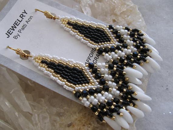 I love this kind of beadwork with fringe for earrings. You can adjust the size of the piece to accommodate larger daggers.