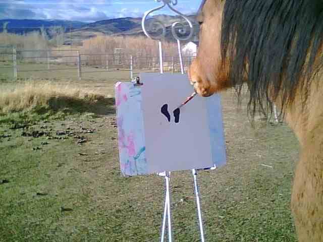 Chola The Painting Horse Free Image If you are interested in obtaining photos or prints please contact mailto:Renee@artistisahorse.com?subject=Cholla's Artwork