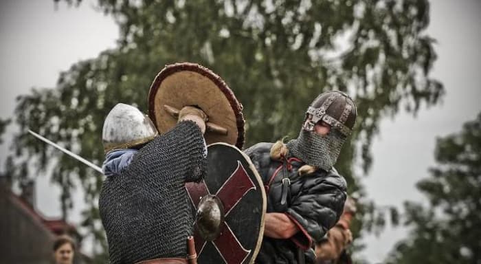 Jomsborg combat training would be rigorous, they were after all mercenaries, 'hired out' to various dynasties around the Baltic lands