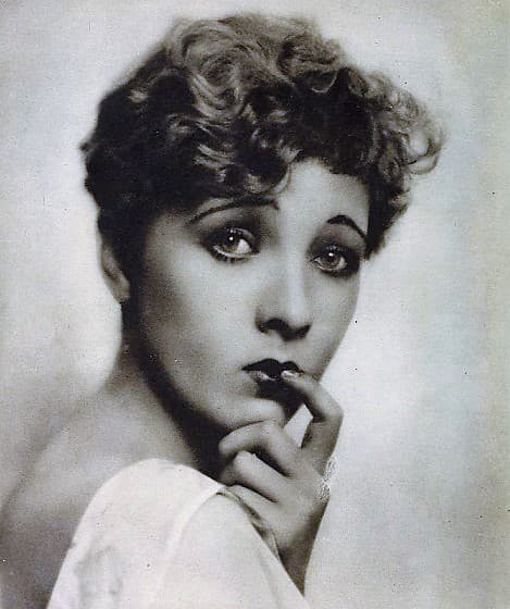 Helen Twelvetrees from Cine Mundial Magazine, 1929.