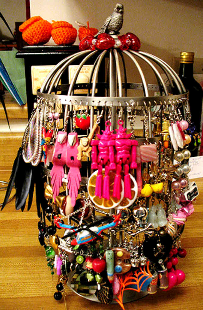 9 Essential Fashion Accessories for Teens HubPages