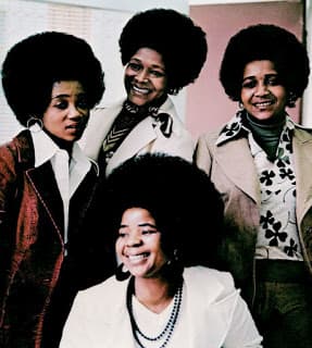 Isigqi Sesimanjemanje was formed in the late 1980s. Regular Electric Jive readers will be aware that this group was born out of one of the country's most popular mbaqanga girl groups, Izintombi Zesi Manje Manje (The modern girls), who - along with th