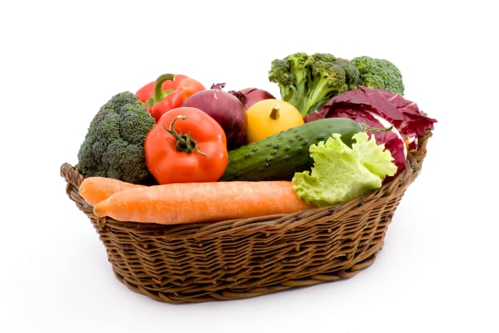 Fibromyalgia Diet usually includes lots of fresh veggies and fruits.