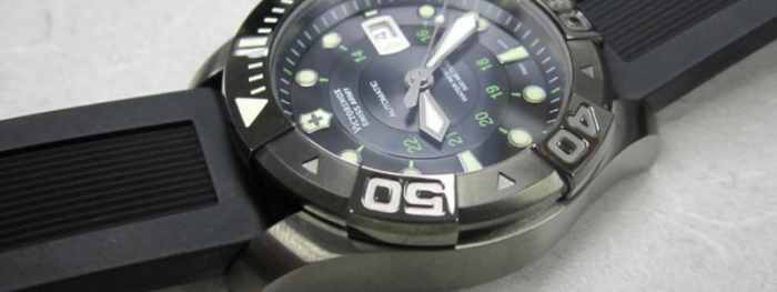 I was able to find this watch used for around $600, but for the $700 price tag it's worth buying new.
