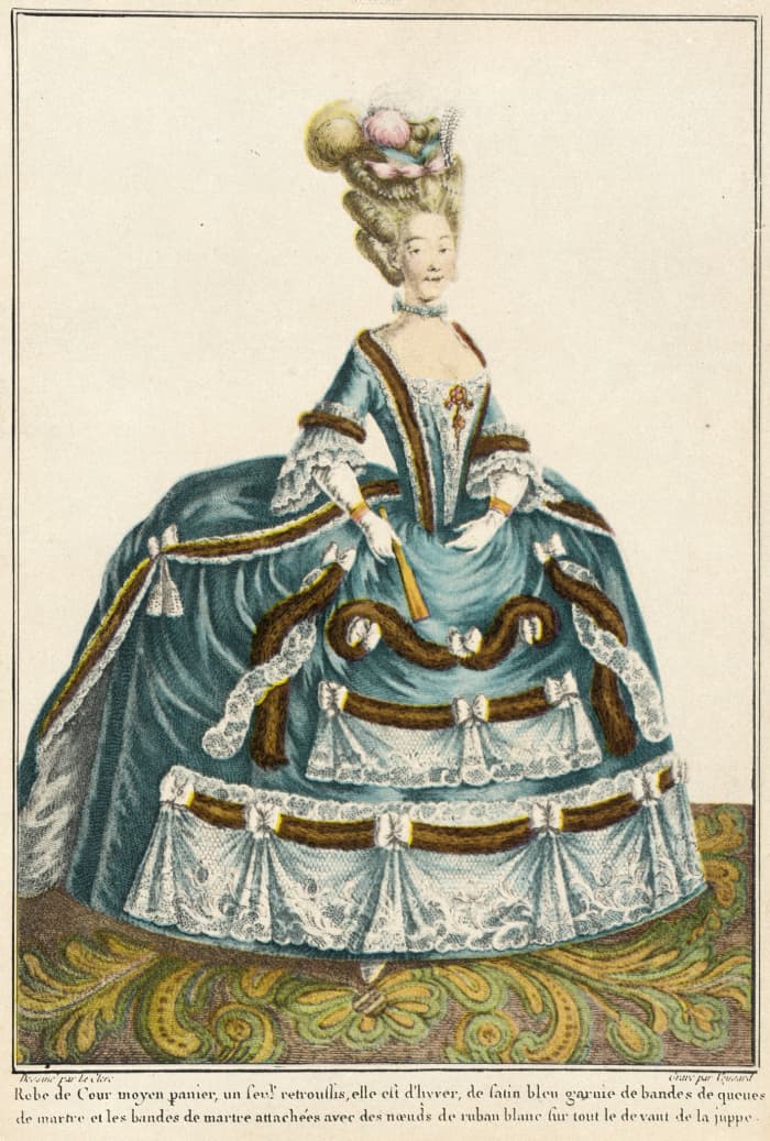 Robe de Cour with Fur Trim There is just something nasty about that fur trim. It's like something crawling all over her dress.