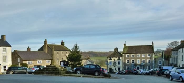 The town centre, Middleham on the southern edge of Wensleydale - modern-day centre of racehorse training near the bottom end of Coverdale