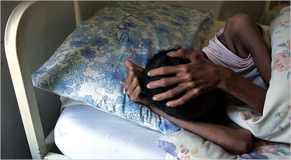 AIDS victim and patient in a hospital in South African hospital. This picrue has be icluded in this gallery to show the stte and seriousness of HIV/AIDS and the people it is Affecting in order the world would be made aware of the genocide happening.