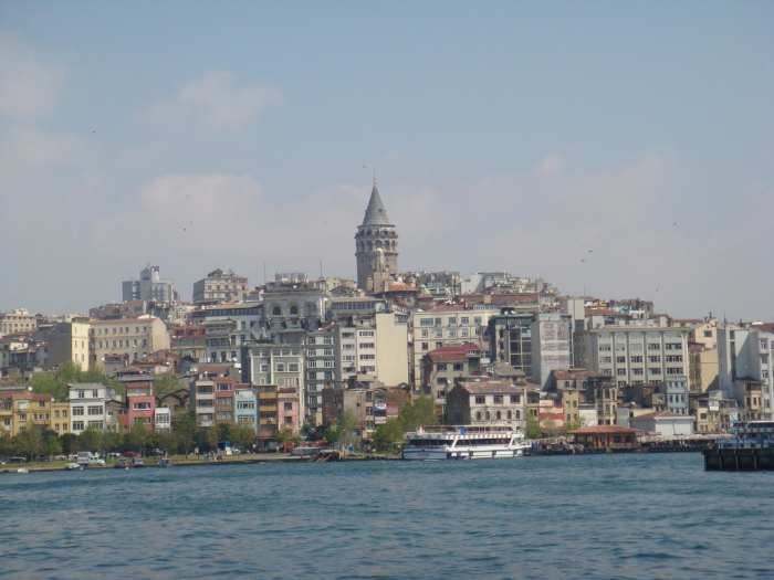 Galata Tower, seen from the Golden Horn. No, I couldn't watch a sunset from its top during this visit, the weather didn't permit. But I did once upon a time.... it was fantastic, yes.