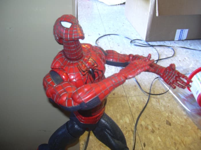 This one is to show Spider-Man looking up. That's about as high as his head will go. It's better than any other model that I know of.