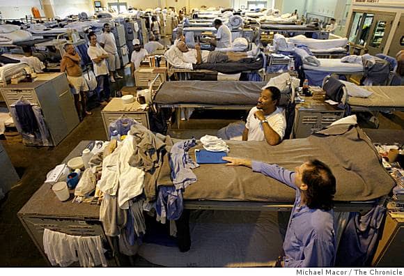 Prison Overcrowding Effects On Inmates Overcrowded Prisons In US And 