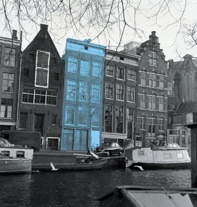 Blue highlights the building where the Franks hid on the top floor in Amsterdam from 1942-1944.