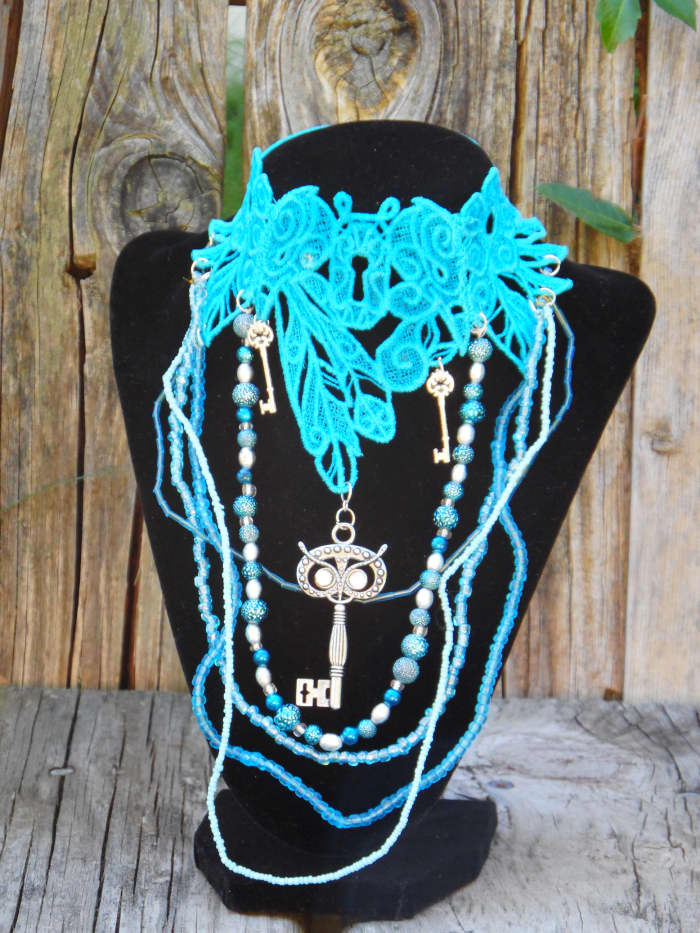 Choker style necklace using a Brother SE400, a 4x4 embroidery machine and Sulky thread. Design is Urban Threads.
