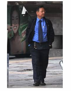 Thai scammers can be young or old, male or female. They are all well dressed and far more 'helpful' than is normal.