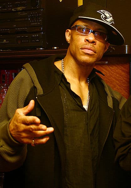 Keith Edward Elam (July 17, 1961 April 19, 2010), better known by his stage name Guru - cancer deaths