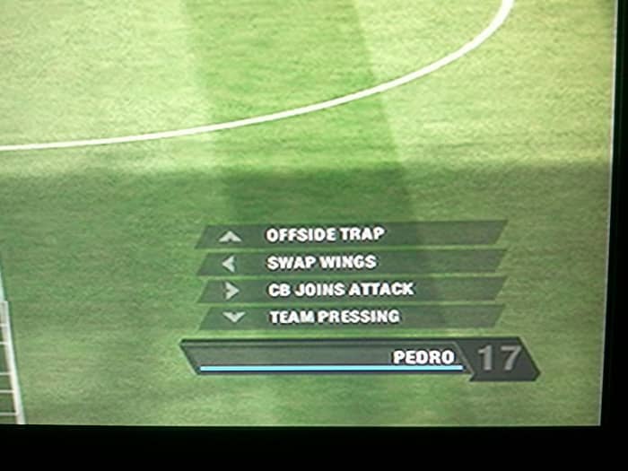 The 'Swap Wings' quick tactic quickly allows for you to tell your wingers to switch positions from crossing wingers to lethal cut-inside-and-shoot wingers.