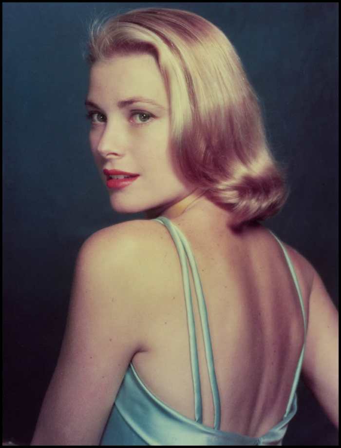 the-blonds-of-yesterday-vs-the-blondes-of-today-do-gentlemen-still-prefer-bondes