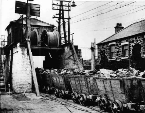This is the cable drum at Low Drum behind the California Estate . From here wagons were lowered by the narrow gauge line under the Redcar road to the tipping yard