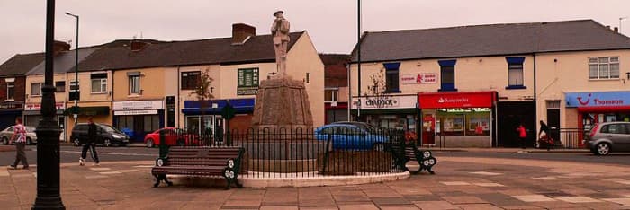 Looking towards the war memorial on Eston Square. seen by people passing through from Middlesbrough to Saltburn/Redcar. Jubilee Road, right off the picture, leads (second right) to Ayton Crescent where we lived, 1955-65. We felt welcome here.