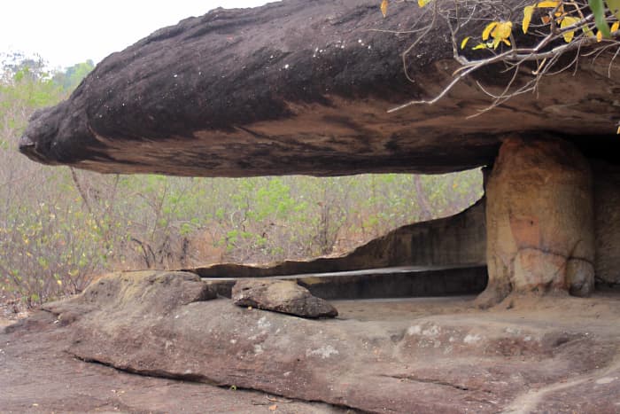 Kork Mah Tao Baros is another rock formation used by humans. This was probably a Buddhist monk's residence, or a religious ritual site, about 1000 years ago. The outer ridge was man-made, probably to keep rainwater out from the sheltered area