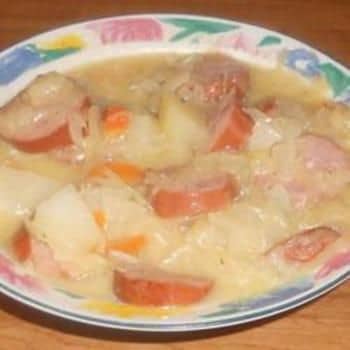 This delicious Sauerkraut Soup has its origins in the Pennsylvania Mennonite Community and it really is a wonderful soup with great flavor.