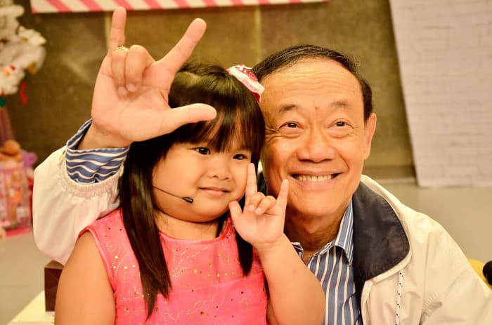 Joe Mari on “The Ryzza Mae Show”, a popular TV show in the Philippines (November 25, 2013)