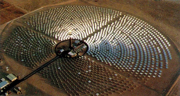 Solar Two power plant, which pioneered solar concentrating technology, demolished in 2009. Photo by GoShow, courtesy Wikimedia Commons.