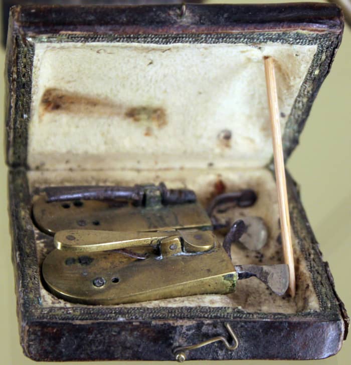 Blood-letting Kit of a Barber Surgeon - Men frequently had the dual-job of cutting hair and curing minor ailments in the Middle Ages