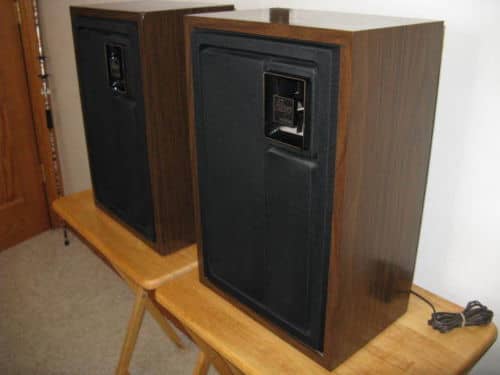 . Add Zenith Allegro speaker systems such as two speakers Zenith Allegro 2000 and any other two quality speakers and your four speaker sound system is ready to blow the door off the house.