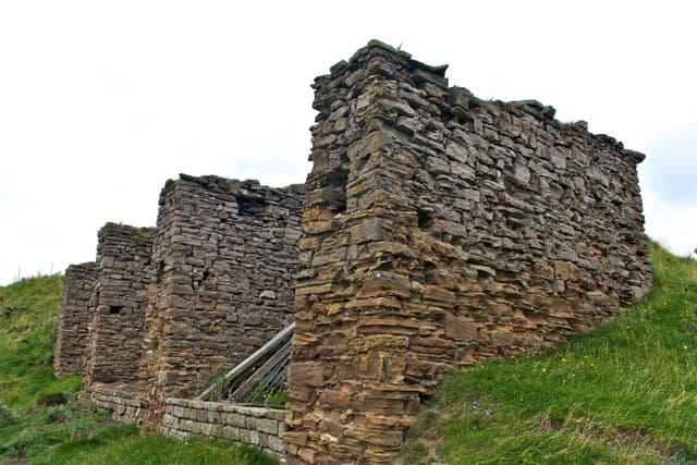 Conservation is important, to show the engineering features of the Rosedale Branch. The National Park authorities have an ongoing programme of preservation. This is the Rosedale East coal depot with its stone dividing walls to separate fuel types