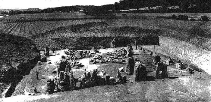This is the only known photograph of what is known as the East Tennessee Egyptian Temple, discovered in 1934 while building a dam that would eventually flood the site.