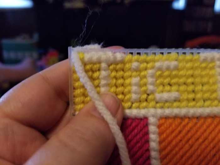 How to Cross Stitch With Yarn and Plastic Canvas Basic HubPages