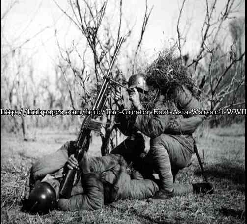 Notice the German-style uniform -- bought from Germany until Sino-German co-operation ended in mid-1938