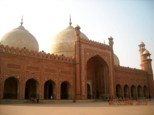 'Badshahi Masjid' or Emperor's Mosque, Lahore, is the 5th largest mosque in the world. Was built in 1671 by the mughal emperor, Aurangzeb.