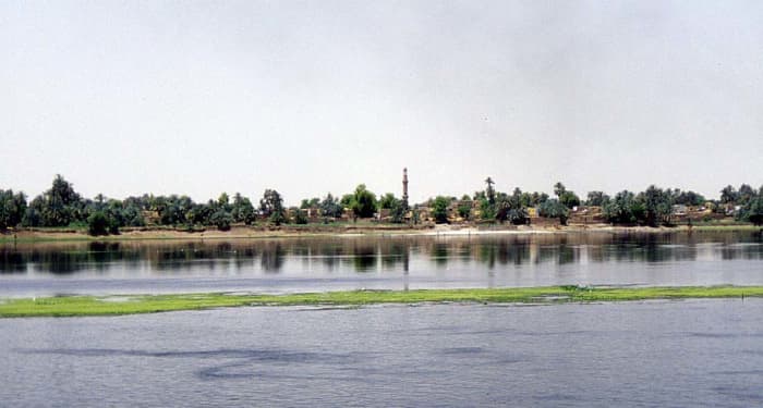 River Nile providing fertile land for crops