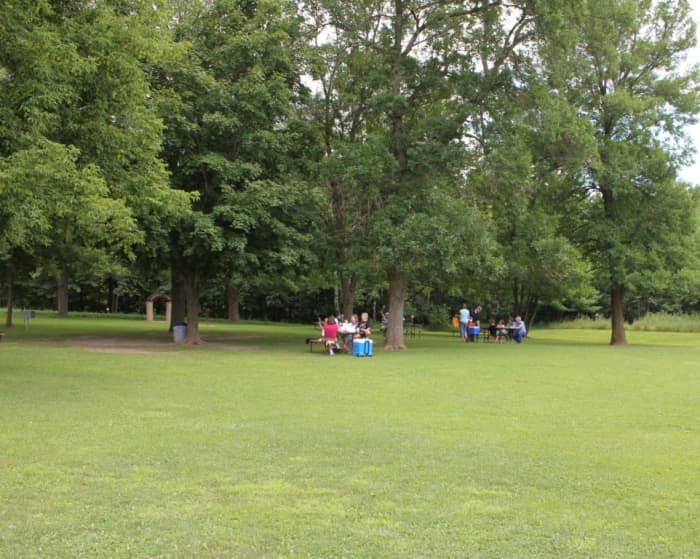 There is a nice picnic area around the Crystal Cave, so you may even have a nice family gathering there with lots of activities for kids.