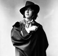 Interview with Oscar Wilde - HubPages