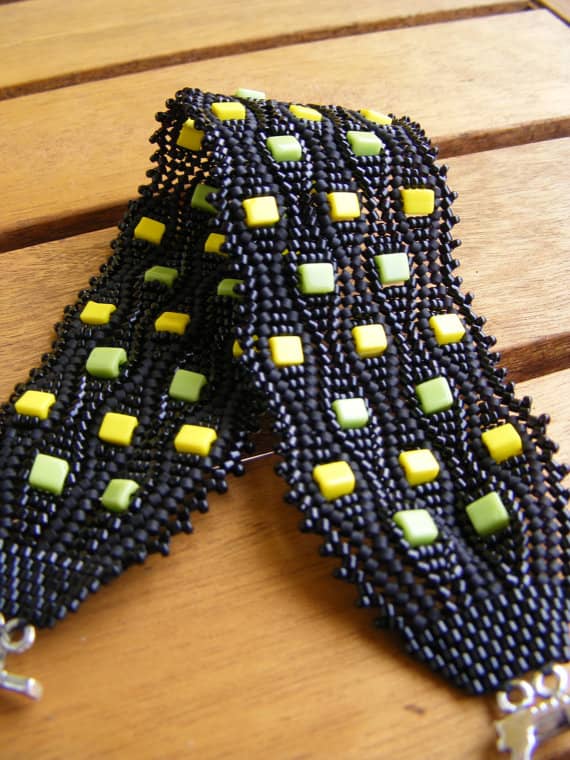 Colourful Bricks Herringbone Bracelet: Cube beads in bright shades of yellow and green are the perfect accent against the black.