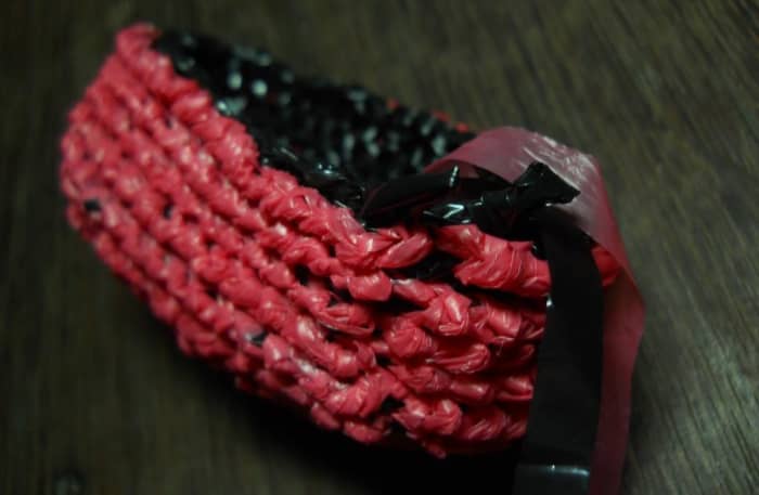 I didn't publish this as a free pattern because I have a huge lack of skill in changing colors in rounds.