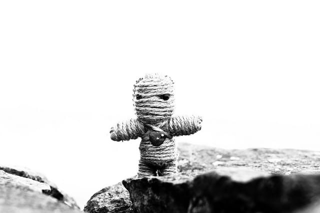 Voodoo dolls can be made using a variety of materials including wool, string, fabric, clay and wax.