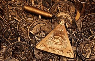 Trespicos Roma amulet. The initials A.A.A. are the initials of the names of the Santissima Trinidad: Avetillo, Avetemit, Avelator - or Aram, Ardam, Adradam.