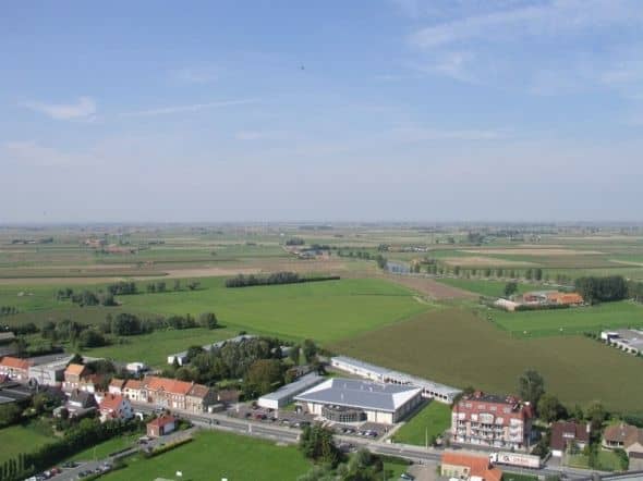 Overview of the Yser River: at the right border of the river were the German linies, on the left the land that was flooded during the war.