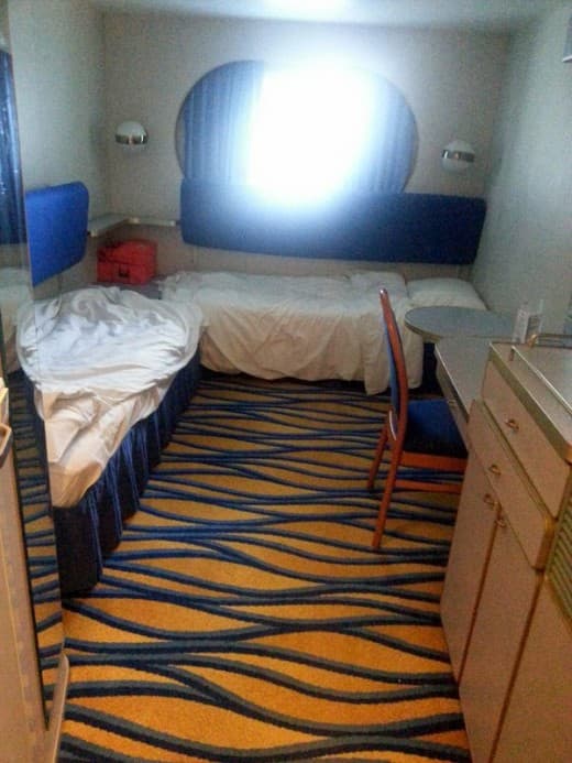 Superstar Libra pictures of our cabin with L-shaped bed setup - Apologies for the messy beds