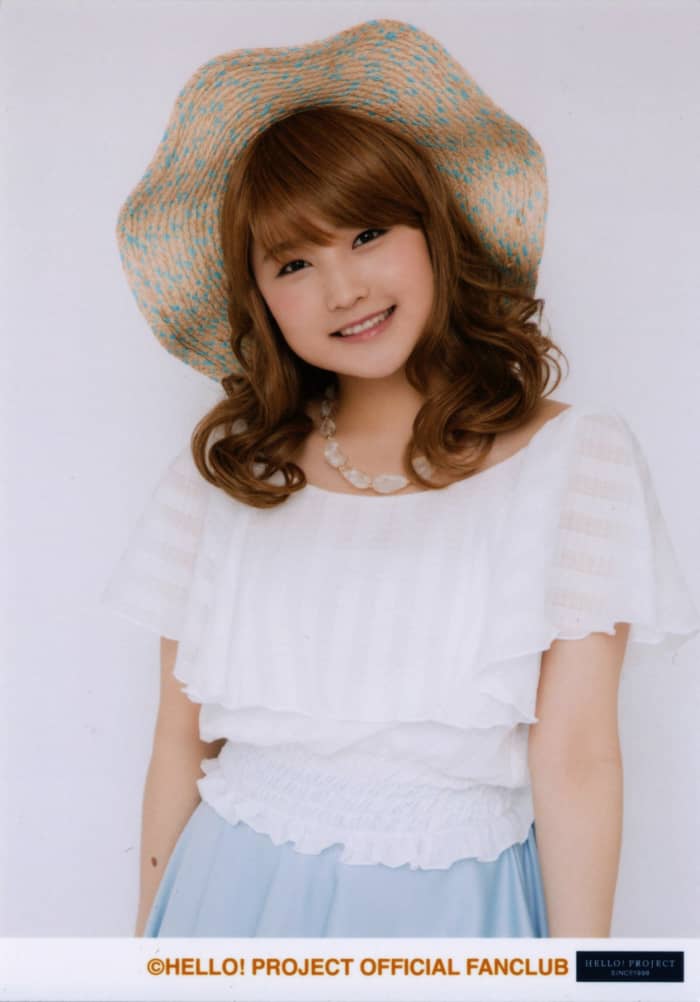 This photo of Sayashi was taken in April 2016. She is very cute just like 10th generation member Ayumi Ishida!